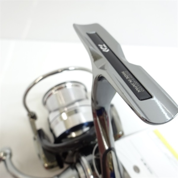 １８イグジストＬＴー１０００ＳーＰ